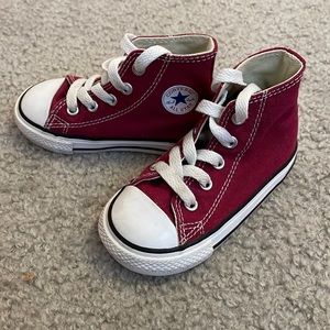 Size 6t Converse